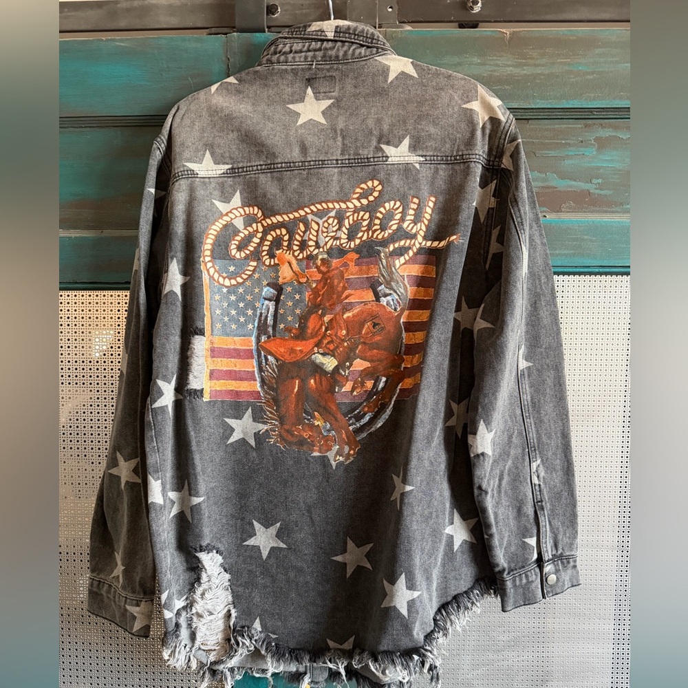 Star Pattern Distressed Jean Jacket by Rodeo Quincy - Picture 2 of 6